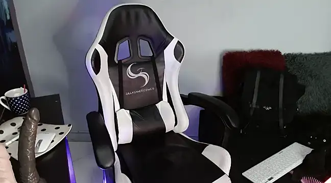 Snapshot of Ardat_Lili69 chatting on 01/10/25, 03:48 Ardat Lili69 online show from 01/10/25, 03:48