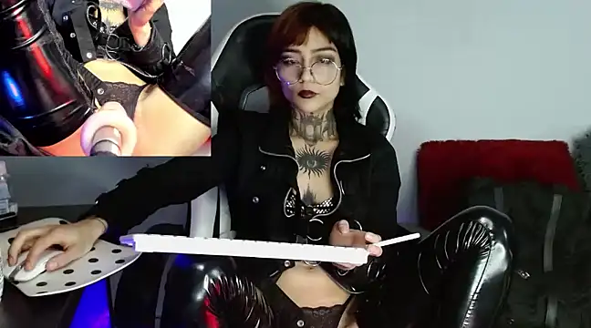 Snapshot of Ardat_Lili69 chatting on 01/20/25, 03:50 Ardat Lili69 online show from 01/20/25, 03:50