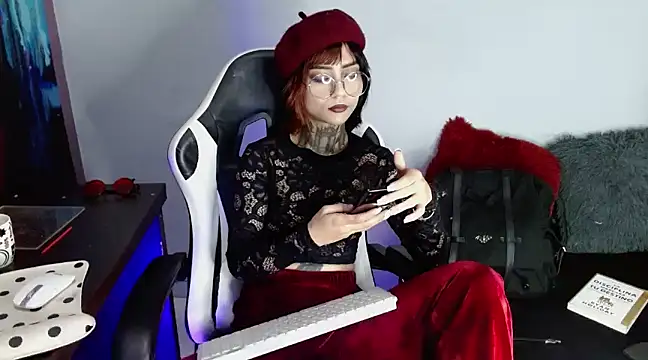 Snapshot of Ardat_Lili69 chatting on 01/24/25, 12:52 Ardat Lili69 online show from 01/24/25, 12:52