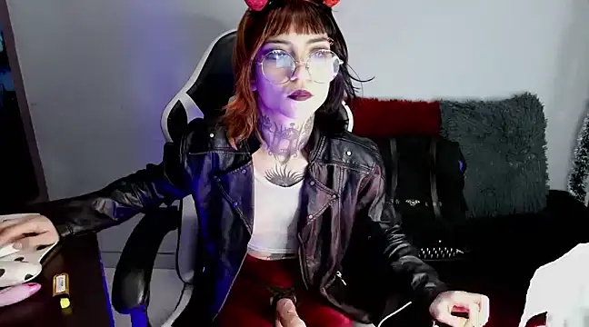 Snapshot of Ardat_Lili69 chatting on 02/05/25, 04:25 Ardat Lili69 online show from 02/05/25, 04:25