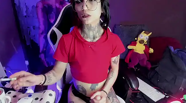 Snapshot of Ardat_Lili69 chatting on 03/06/25, 07:32 Ardat Lili69 online show from 03/06/25, 07:32