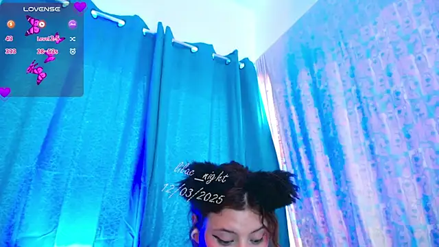 lilac night33 online show from 03/12/25, 01:51