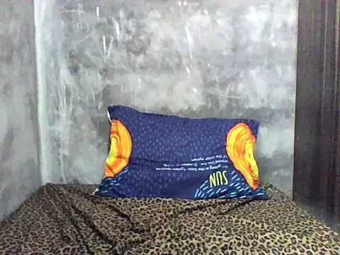 Snapshot of big_tits24 chatting on 12/02/25, 12:05 big tits24 online show from 12/02/25, 12:05