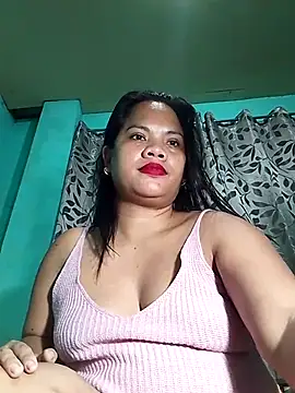 Snapshot of lexilicious_69 chatting on 12/21/25, 07:26 lexilicious 69 online show from 12/21/25, 07:26