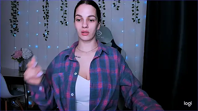 KarlaSim online show from 02/06/25, 09:28