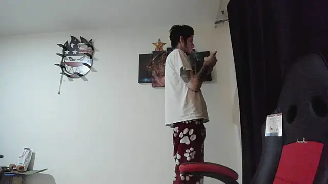 Jeff Waltonxh online show from 12/21/25, 05:25