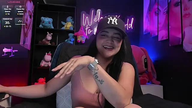 Emilyjhonson 01 online show from 06/02/26, 04:09