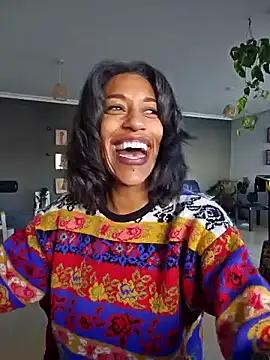 Snapshot of Goldenlace chatting on 12/04/24, 01:53 Goldenlace online show from 12/04/24, 01:53