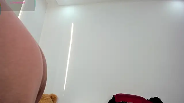 karlyn angels online show from 03/25/26, 09:21