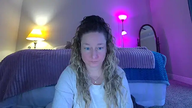 Vivian MayXxX online show from 02/02/25, 07:46