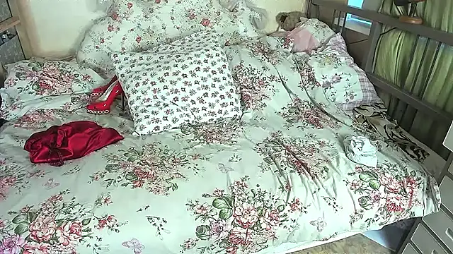 Snapshot of BustyDonnaSexyy chatting on 02/08/26, 01:36 BustyDonnaSexyy online show from 02/08/26, 01:36