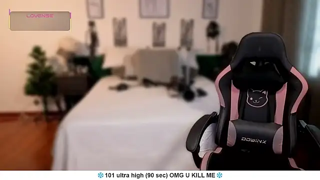 Liah santos online show from 04/21/26, 12:33