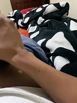 stuard-19 online show from 04/11/26, 03:22