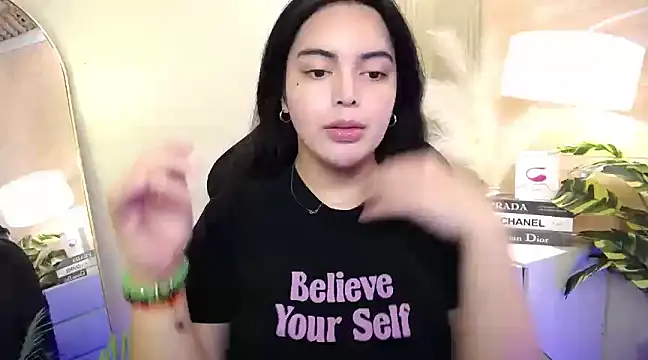 Snapshot of HotstuffCherrySummer chatting on 01/09/25, 06:17 HotstuffCherrySummer online show from 01/09/25, 06:17