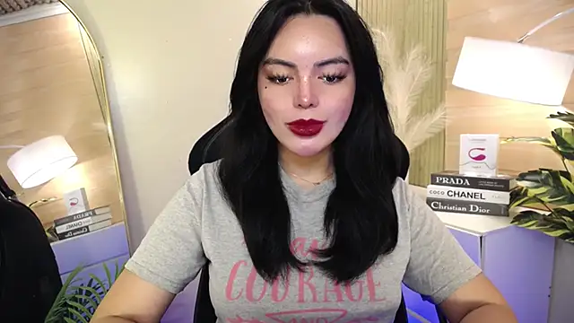 Snapshot of HotstuffCherrySummer chatting on 01/14/25, 08:41 HotstuffCherrySummer online show from 01/14/25, 08:41