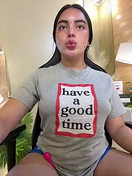 Snapshot of HotstuffCherrySummer chatting on 02/04/25, 12:22 HotstuffCherrySummer online show from 02/04/25, 12:22