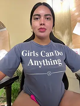 Snapshot of HotstuffCherrySummer chatting on 03/16/25, 12:22 HotstuffCherrySummer online show from 03/16/25, 12:22