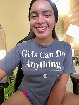 Snapshot of HotstuffCherrySummer chatting on 03/23/25, 06:58 HotstuffCherrySummer online show from 03/23/25, 06:58