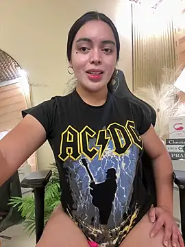 Snapshot of HotstuffCherrySummer chatting on 09/14/25, 08:13 HotstuffCherrySummer online show from 09/14/25, 08:13