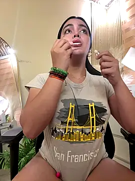 Snapshot of HotstuffCherrySummer chatting on 09/18/25, 06:59 HotstuffCherrySummer online show from 09/18/25, 06:59