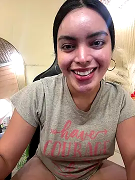 Snapshot of HotstuffCherrySummer chatting on 12/15/25, 08:07 HotstuffCherrySummer online show from 12/15/25, 08:07