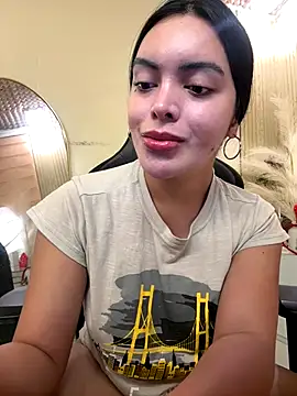 Snapshot of HotstuffCherrySummer chatting on 12/16/25, 08:30 HotstuffCherrySummer online show from 12/16/25, 08:30