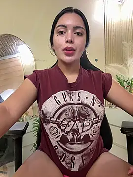 HotstuffCherrySummer online show from 01/10/26, 10:28