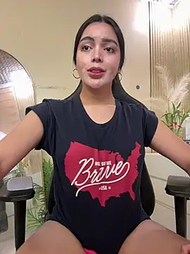 HotstuffCherrySummer online show from 04/04/26, 09:18