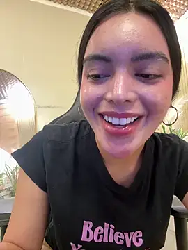 Snapshot of HotstuffCherrySummer chatting on 05/20/26, 11:38 HotstuffCherrySummer online show from 05/20/26, 11:38