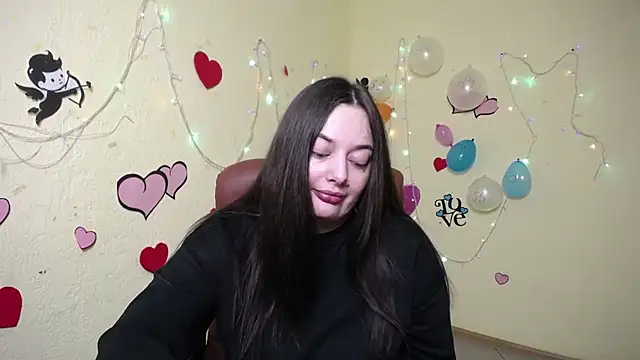 Snapshot of MilanaPrice chatting on 01/21/25, 06:23 MilanaPrice online show from 01/21/25, 06:23