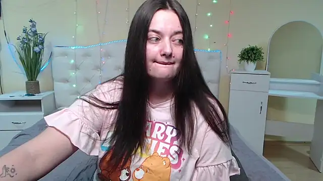 Snapshot of MilanaPrice chatting on 01/26/25, 01:20 MilanaPrice online show from 01/26/25, 01:20