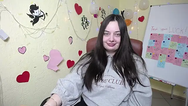 Snapshot of MilanaPrice chatting on 02/20/25, 06:24 MilanaPrice online show from 02/20/25, 06:24