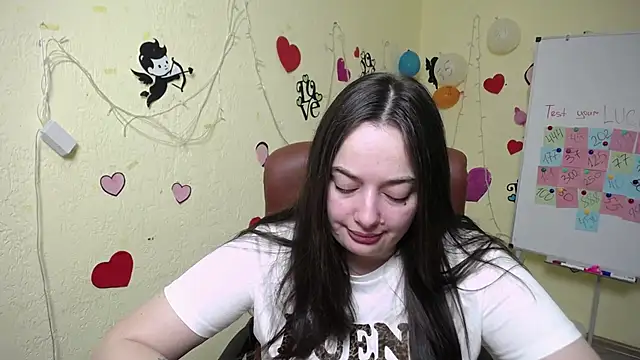 Snapshot of MilanaPrice chatting on 02/28/25, 06:31 MilanaPrice online show from 02/28/25, 06:31