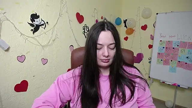 Snapshot of MilanaPrice chatting on 03/03/25, 09:48 MilanaPrice online show from 03/03/25, 09:48