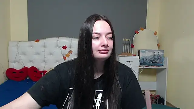 Snapshot of MilanaPrice chatting on 11/29/25, 07:22 MilanaPrice online show from 11/29/25, 07:22