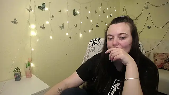 MilanaPrice online show from 02/26/26, 08:13