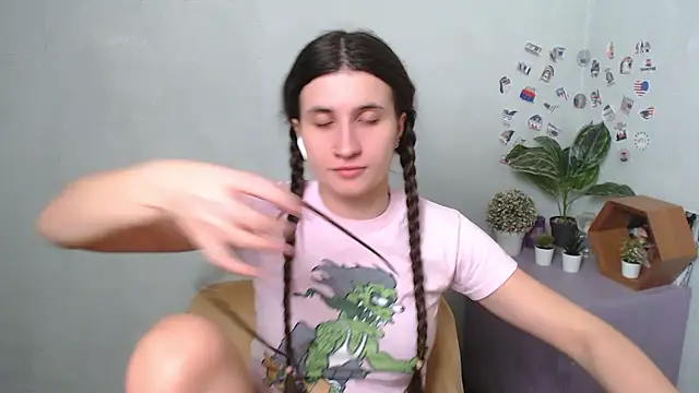 MaryEm976 online show from 01/10/26, 04:14