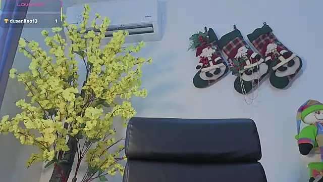 meghan sexy online show from 11/20/25, 09:03