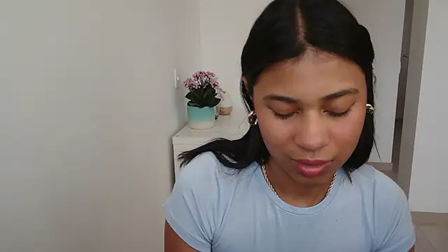 Snapshot of dark_enchantress_ chatting on 12/08/24, 07:22 dark enchantress online show from 12/08/24, 07:22