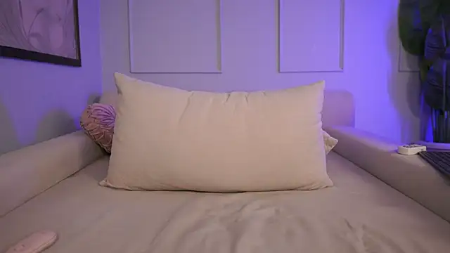 Snapshot of Lauraxx69 chatting on 01/29/25, 10:58 Lauraxx69 online show from 01/29/25, 10:58