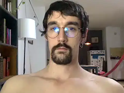 Snapshot of fazzbinderr chatting on 09/20/25, 03:40 fazzbinderr online show from 09/20/25, 03:40