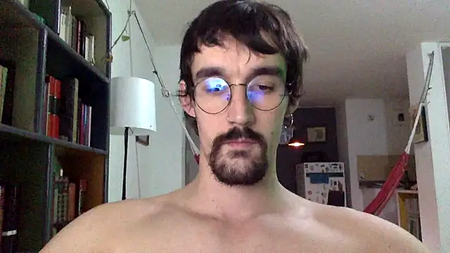 Snapshot of fazzbinderr chatting on 10/09/25, 03:59 fazzbinderr online show from 10/09/25, 03:59