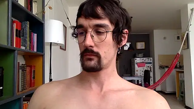 Snapshot of fazzbinderr chatting on 10/26/25, 09:42 fazzbinderr online show from 10/26/25, 09:42