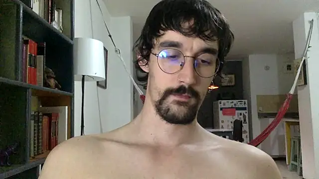 Snapshot of fazzbinderr chatting on 11/11/25, 02:22 fazzbinderr online show from 11/11/25, 02:22