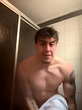 strongboy  online show from 12/01/25, 01:38