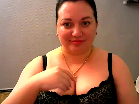 Snapshot of AmanaGi chatting on 02/04/25, 04:39 AmanaGi online show from 02/04/25, 04:39