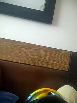 Snapshot of eljefe1119 chatting on 02/12/25, 04:33 eljefe1119 online show from 02/12/25, 04:33