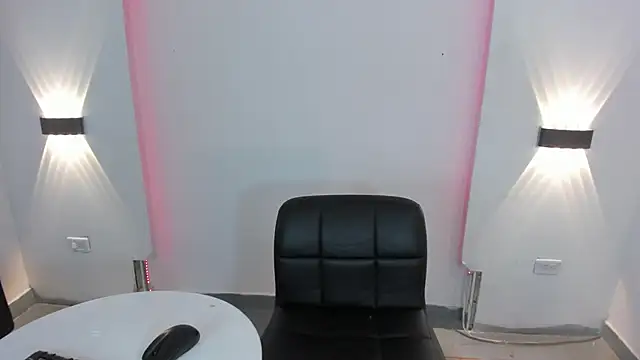 Snapshot of xGenesis_Miller_ chatting on 09/15/25, 09:15 xGenesis Miller online show from 09/15/25, 09:15