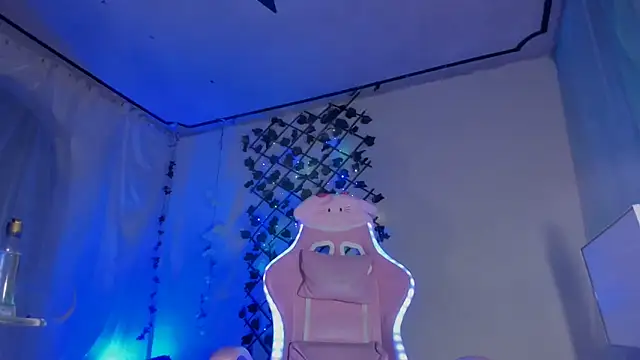 -Camila  online show from 01/09/25, 08:01