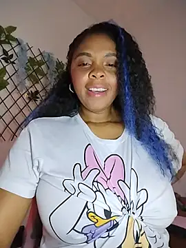 collegechica online show from 11/06/25, 06:03